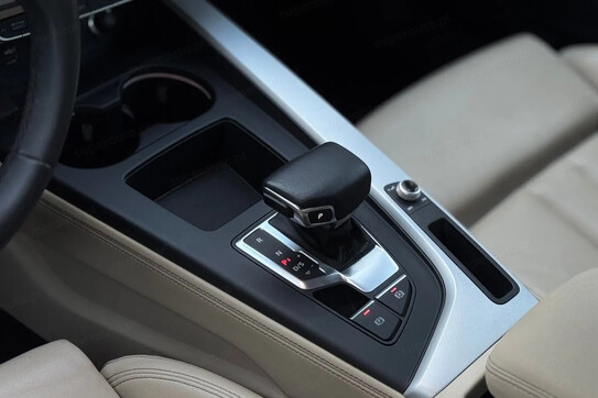 Audi A4 40 TDI quattro Advanced