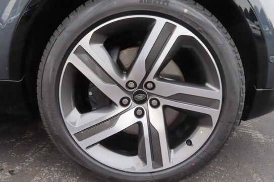 Land Rover Discovery D250 Dynamic SE