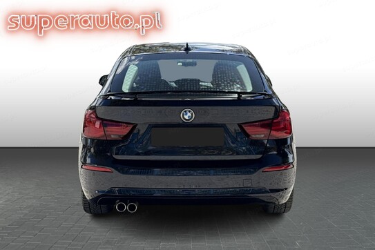 BMW Seria 3 Gran Turismo 320i GPF Advantage