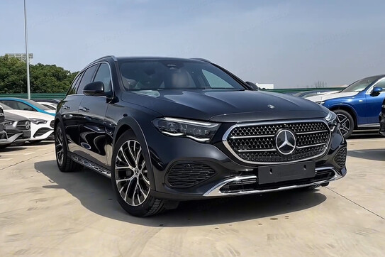 Mercedes E Klasa 220 d  4-Matic All-Terrain Avantgarde Estate