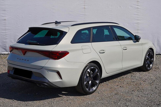 Cupra Leon Sportstourer 1.5 eTSI mHEV DSG
