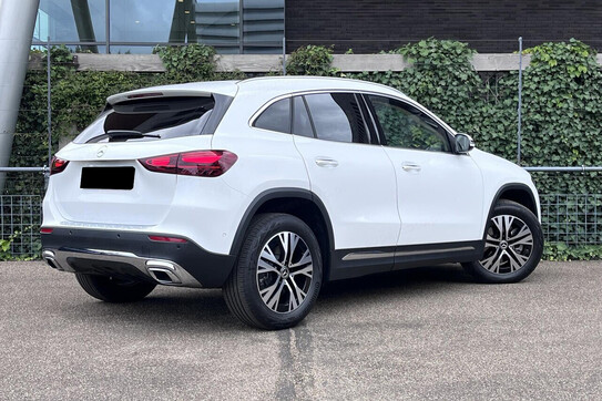 Mercedes GLA 200 Progressive