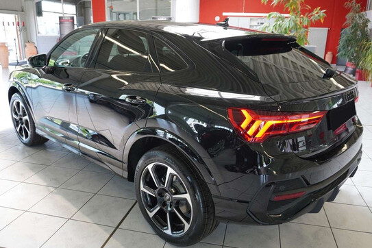Audi Q3 35 TFSI S-Line Sportback