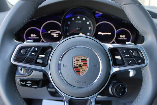 Porsche Cayenne Platinum Edition