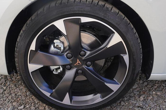 Cupra Leon Sportstourer 1.5 eTSI mHEV DSG