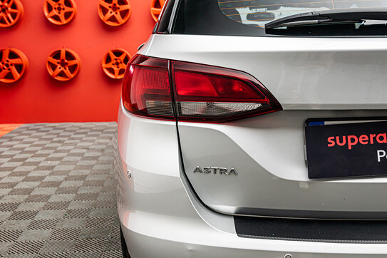 Opel Astra V 1.6 CDTI Elite aut
