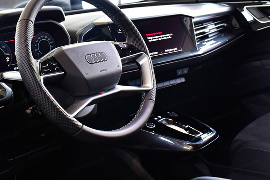 Audi Q4 e-tron 55 quattro Advanced Sportback