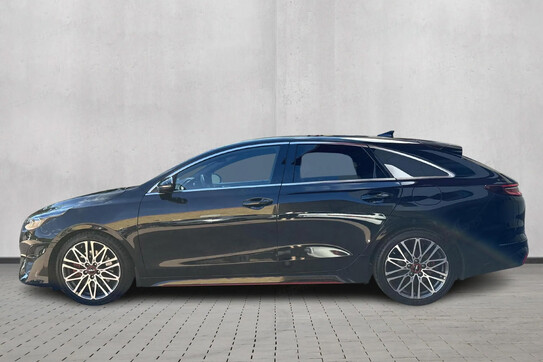 Kia ProCeed 1.6 T-GDI GT DCT