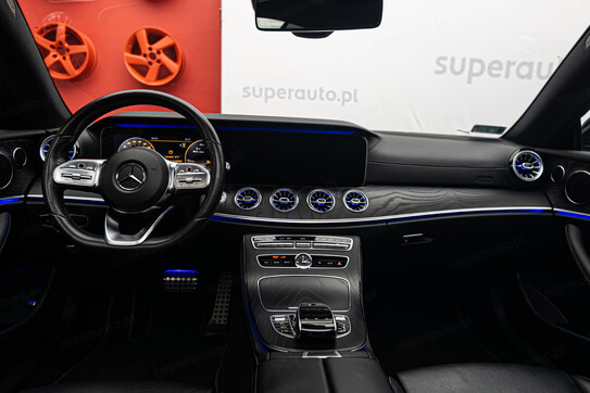 Mercedes E Klasa E 300 Coupe 2.0 9G-TRONIC