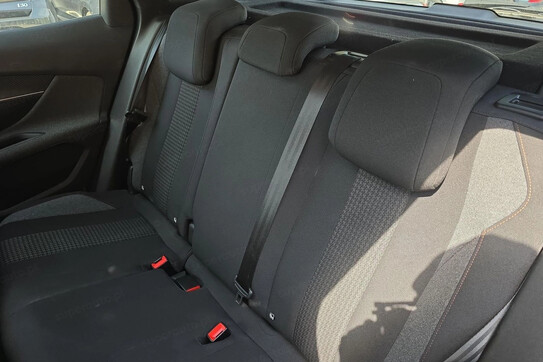 Peugeot 3008 1.5 BlueHDi