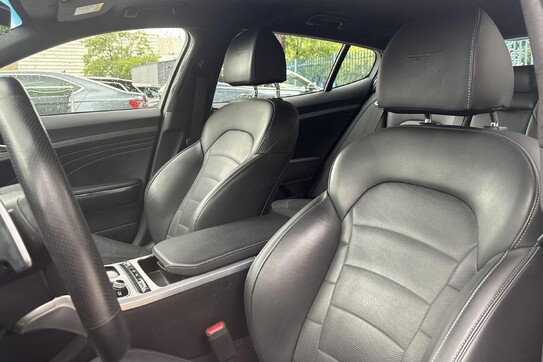 Kia Stinger GT 3.3 T-GDI V6  AWD