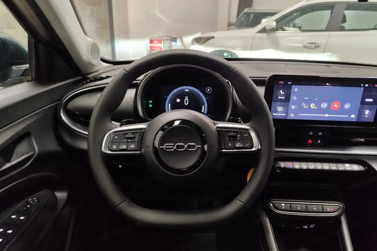 Fiat 600 1.2 Turbo Hybrid eDCT