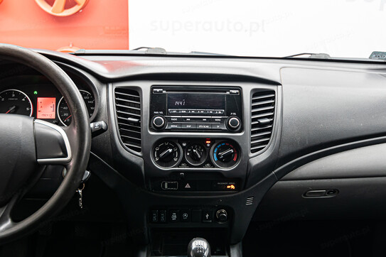 Mitsubishi L 200 2.4 d