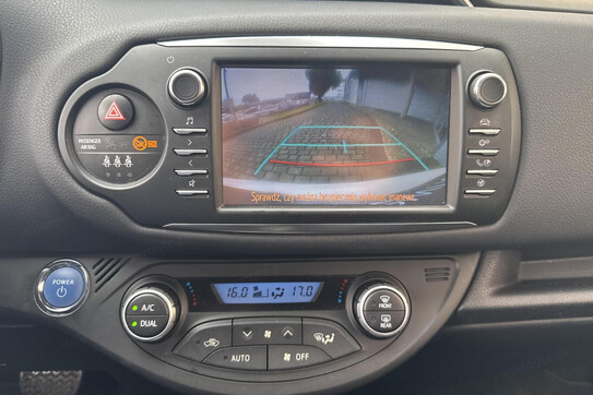 Toyota Yaris Hybrid 100 Selection