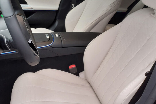 Mercedes E Klasa 220 d Avantgarde