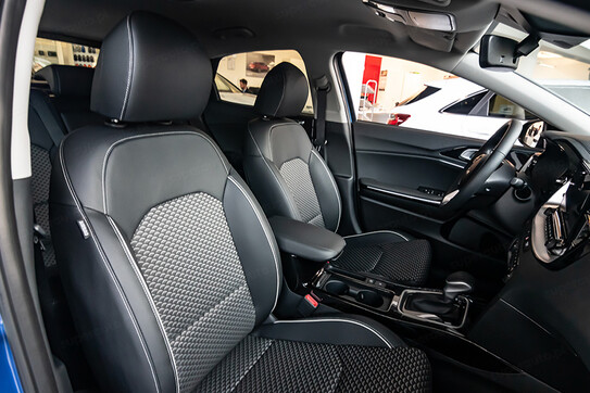 Kia XCeed 1.6 GDI PHEV Business Line DCT