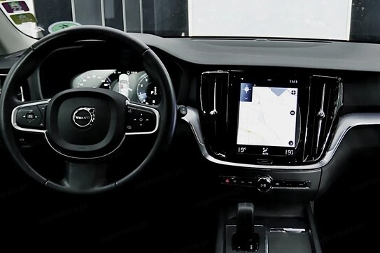 Volvo V60 B3 B R-Design aut