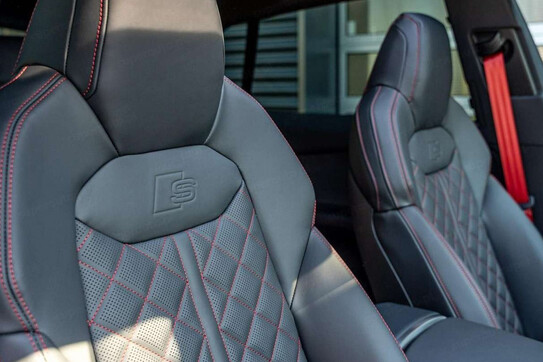 Audi Q7 60 TFSI e quattro S Line