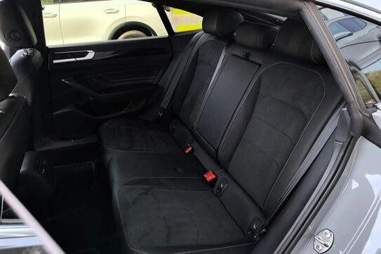 Volkswagen Arteon 2.0 TDI R-Line DSG