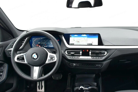 BMW Seria 1 118i M Sport