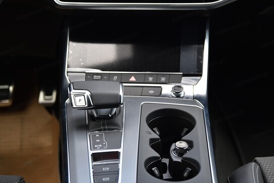 Audi A6 55 TFSI e quattro S Line