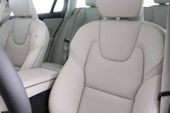 Volvo V60 B4 D Plus Dark