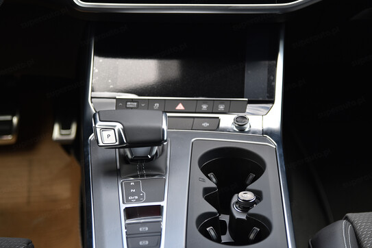 Audi A6 55 TFSI e quattro S Line