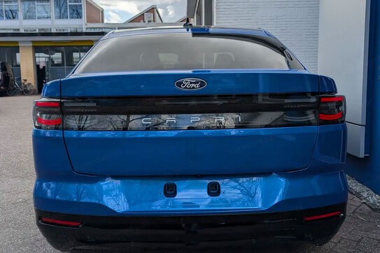 Ford Capri Premium AWD 79 kWh