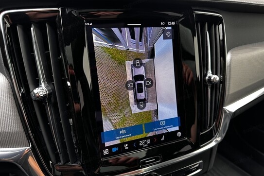 Volvo V90 T8 AWD Plug-In Hybrid R-Design aut