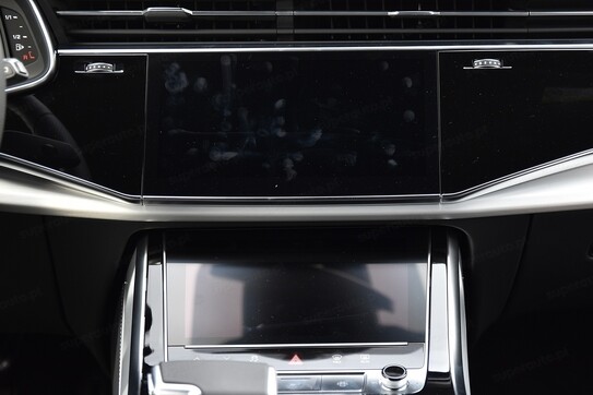 Audi Q7 45 TDI quattro S Line