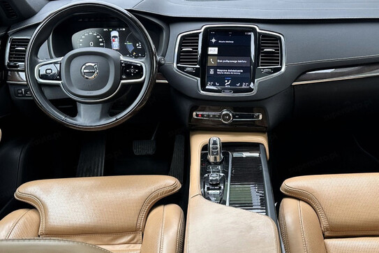 Volvo XC90 T8 AWD Plug-In Hybrid Inscription 7os aut