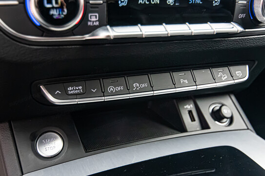Audi Q5 40 TDI mHEV quattro S Line S tronic