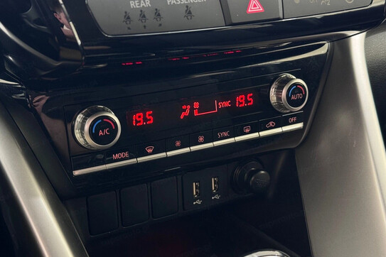 Mitsubishi Eclipse Cross 2.4 PHEV Intense 4x4