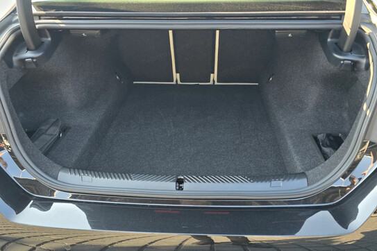 BMW Seria 5 520d mHEV aut