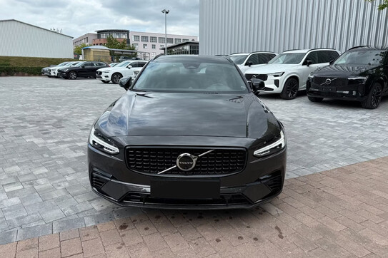 Volvo V90 T6 AWD Plug-In Hybrid Plus Dark