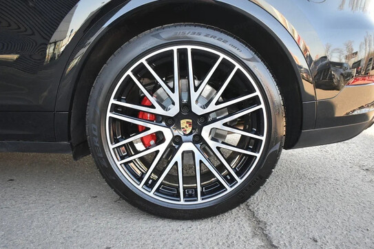Porsche Cayenne S E-Hybrid