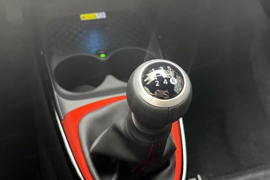 Toyota Aygo X Executive 1.0 benzyna