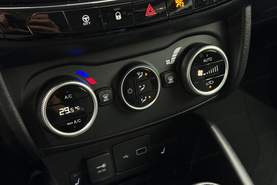 Fiat Tipo 1.6 MultiJet Cross
