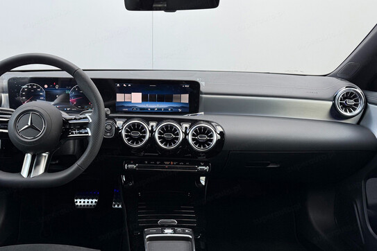 Mercedes CLA 200 AMG Line
