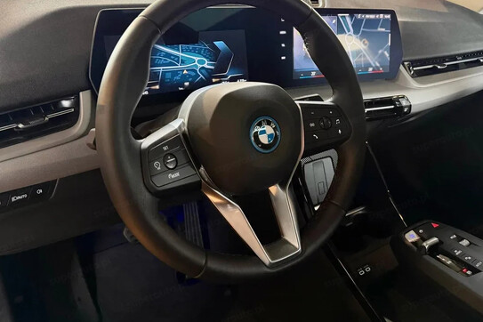 BMW iX2 eDrive20