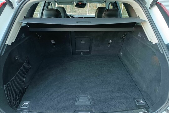 Volvo XC60 T4 Momentum Pro aut