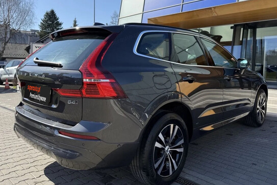 Volvo XC60 B4 D AWD Momentum