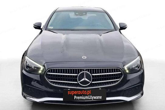 Mercedes E Klasa 220 d 4MATIC Avantgarde