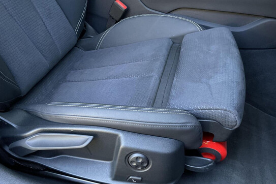 Audi A4 35 TFSI S Line