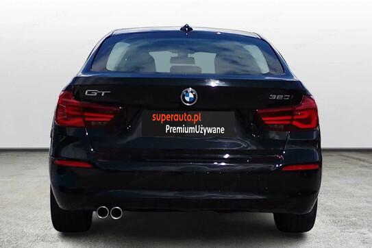 BMW Seria 3 Gran Turismo 320i GPF xDrive aut