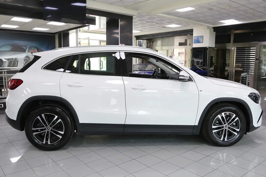 Mercedes GLA 180 d
