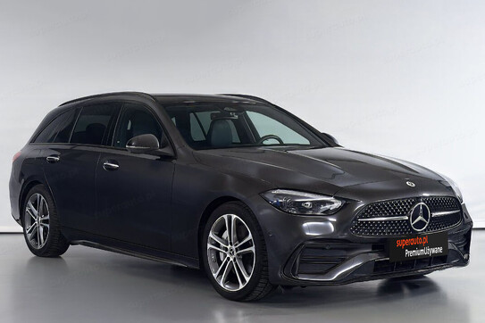 Mercedes Klasa C 220 d T 4MATIC AMG Line