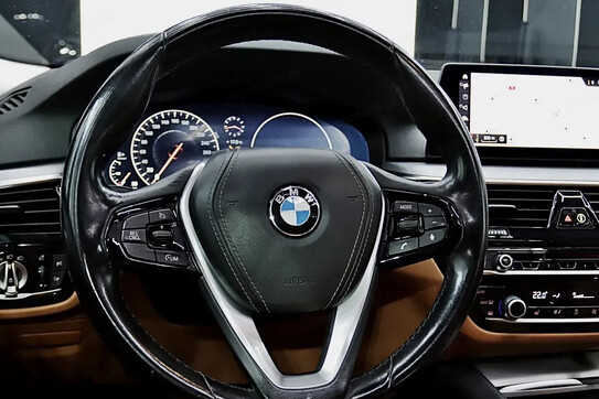 BMW Seria 5 520d aut