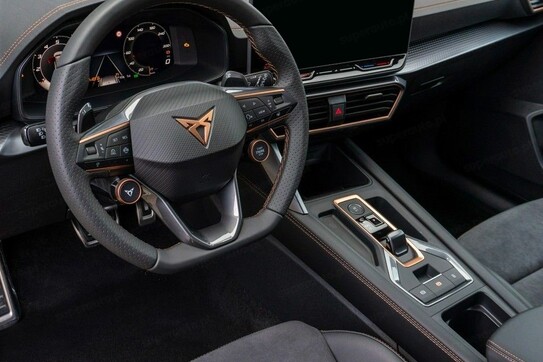 Cupra Leon 1.5 eTSI mHEV DSG