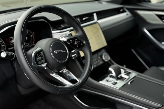 Jaguar F-Pace D200 AWD R-Dynamic S